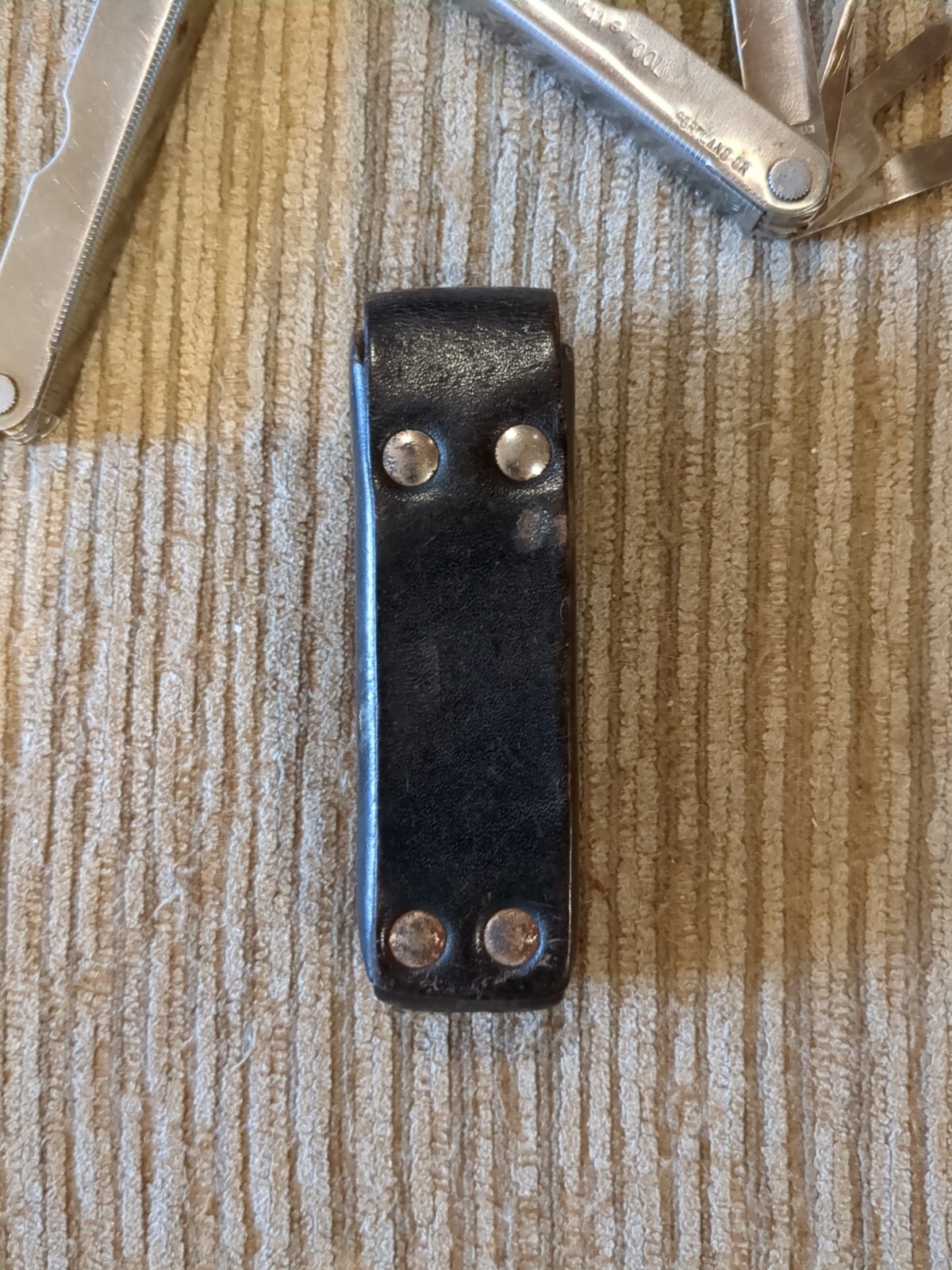 Original Pre- 1992 Leatherman TM 1325473 Multi Tool w Leather Sheath for Belt