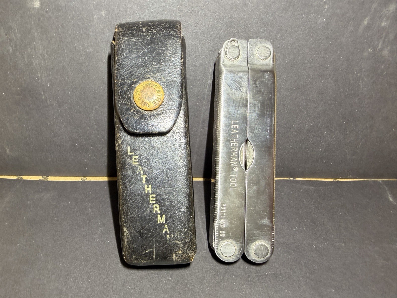 VINTAGE LEATHERMAN MULTI FUNCTION SUPER TOOL (Knife) PORTLAND, OR.