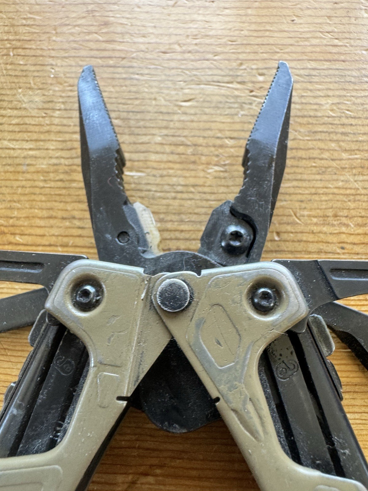 Leatherman OHT Multi-Tool Knife Discontinued! COYOTE TAN!