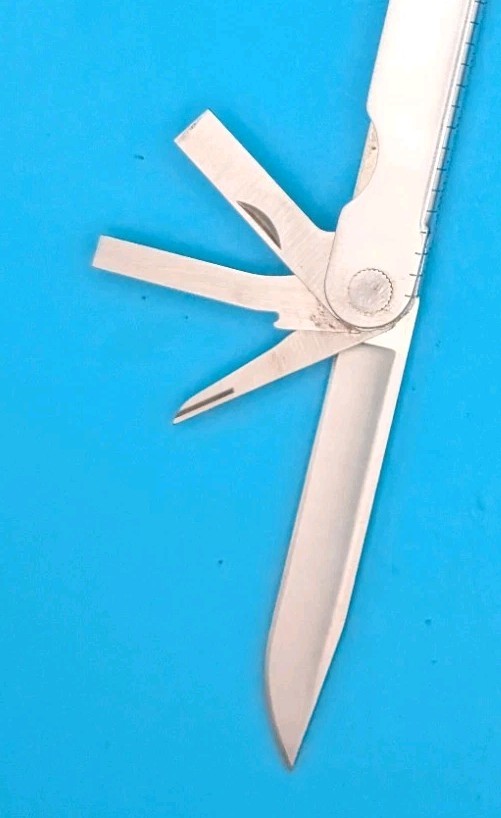 Leatherman PST Multi Tool! 05/04 Date Stamp