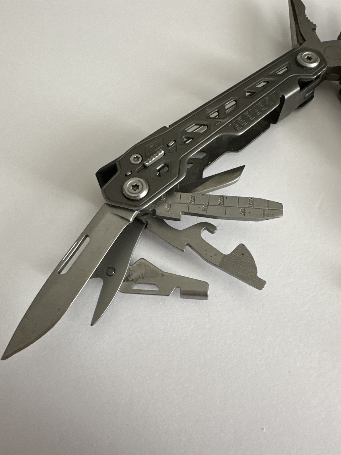 Gerber Truss Multi Tool With Sheath NICE CONDITION