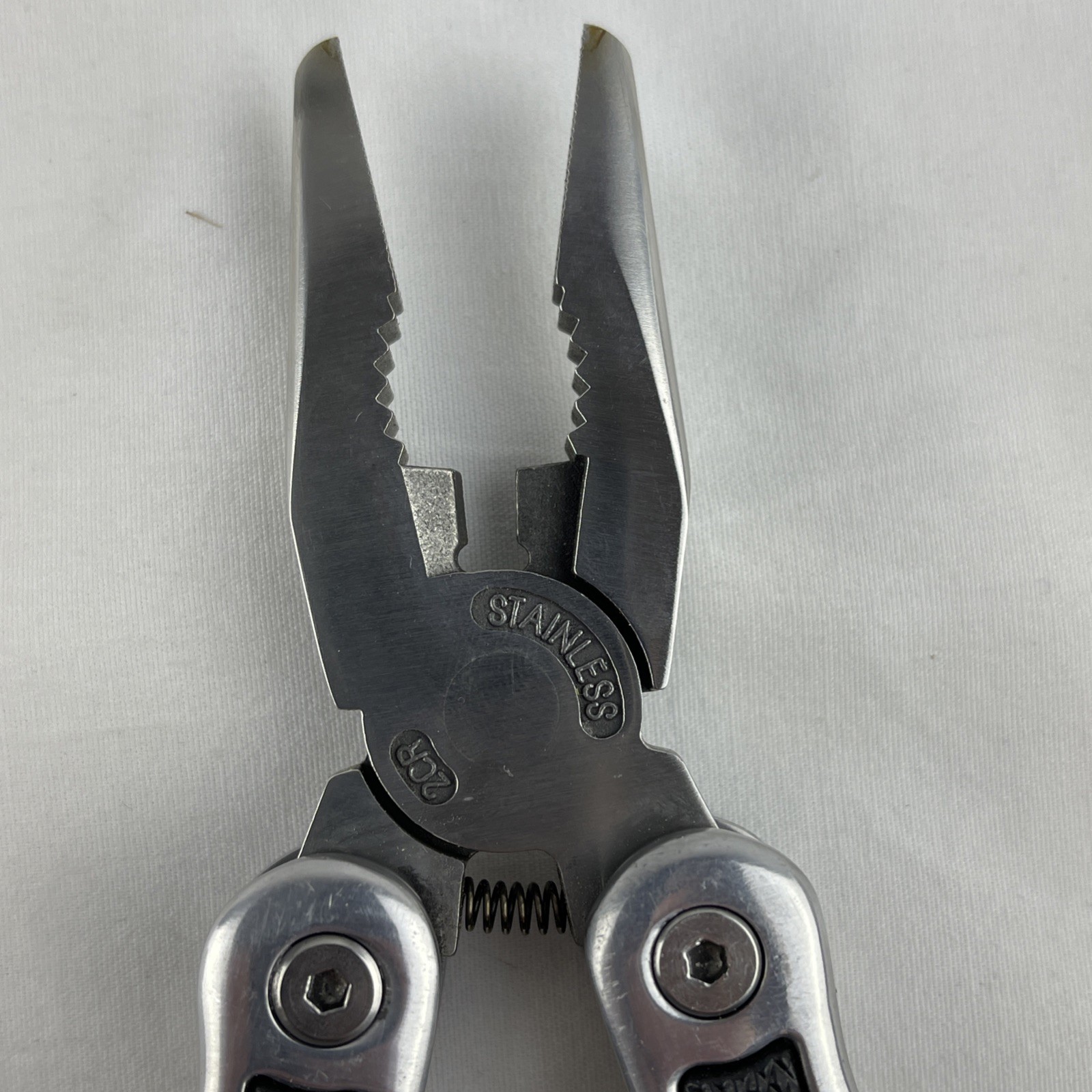 Winchester Multi Tool Mens Pocket Knife Fishing Hunting Shooting Pliers Sheath