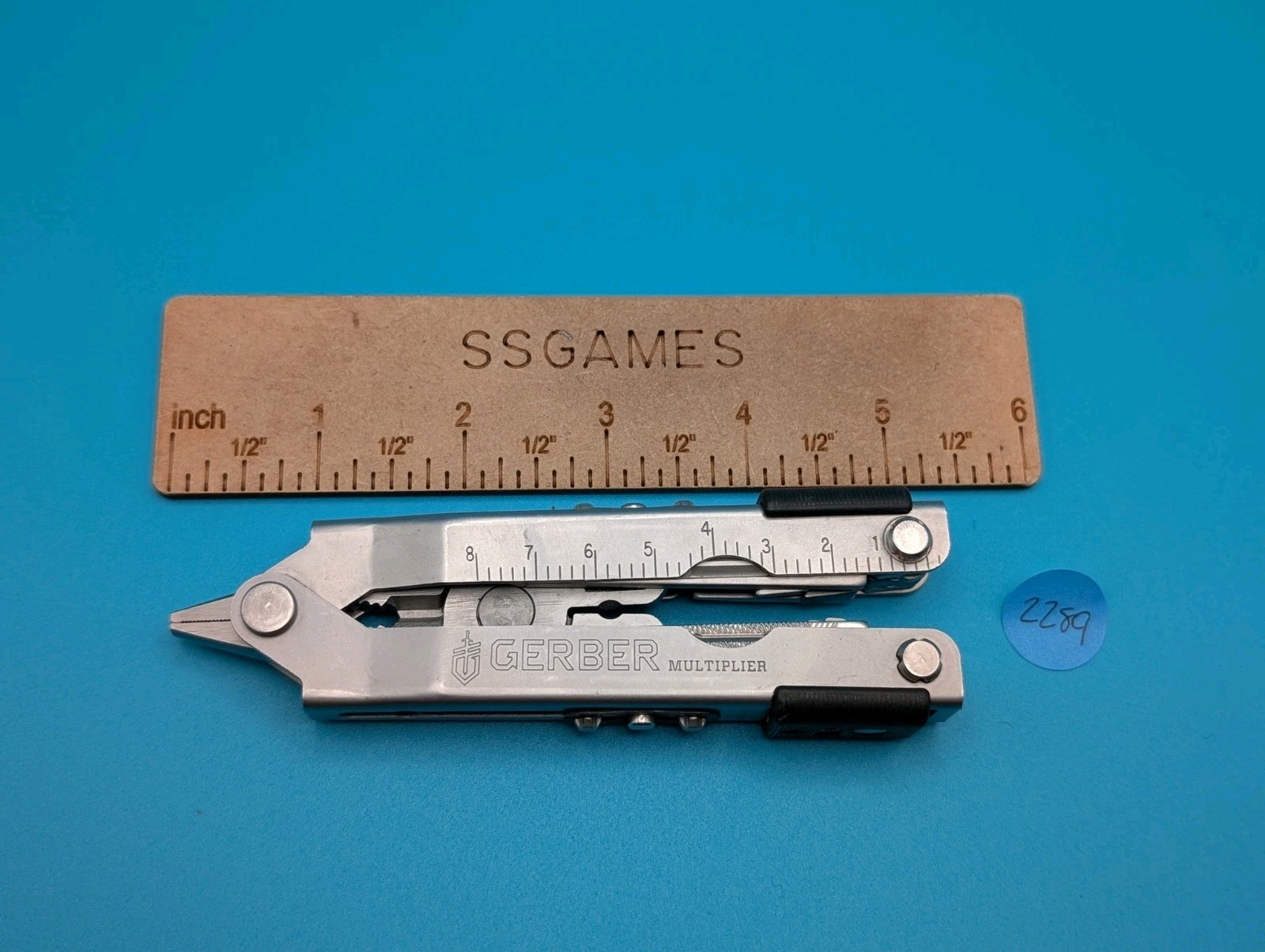 Gerber MP600 Silver Multi-Tool Needle Nose Pliers!