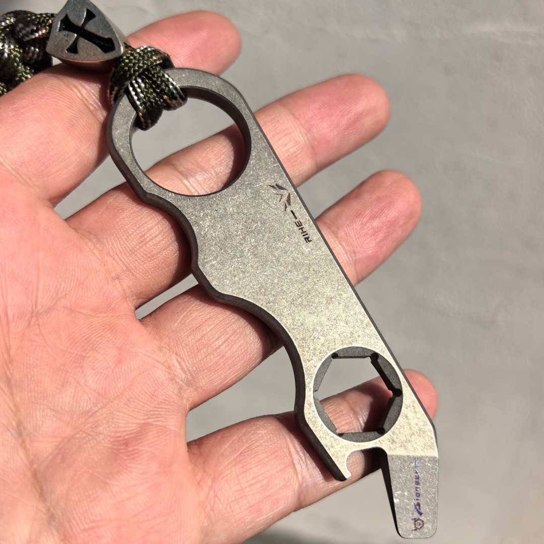 EDC tool TC4 Titanium alloy Pry bar Outdoor maintenance self-defense Tool