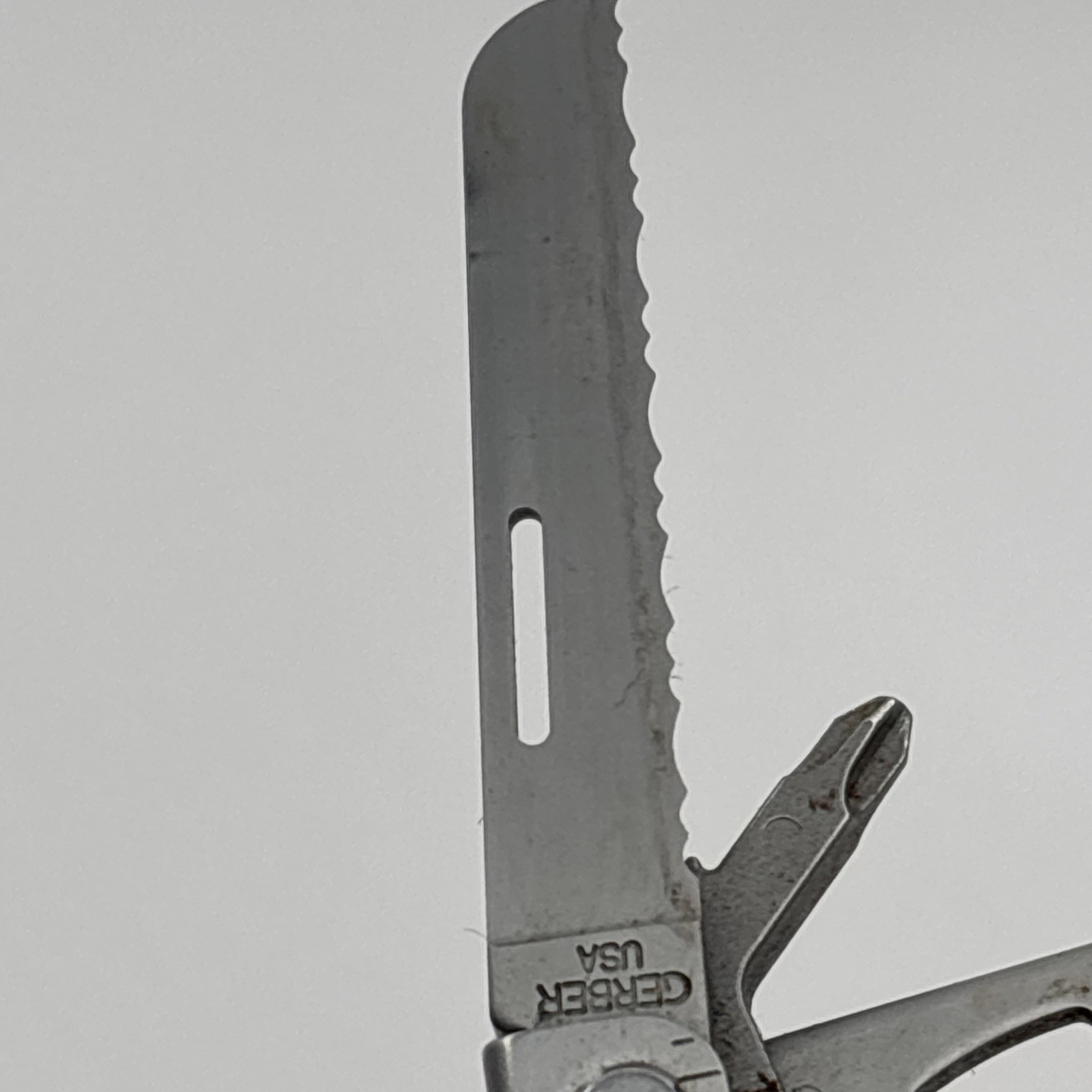 Gerber Sportsman Multi-Plier Multi-Tool Knife 15 Function