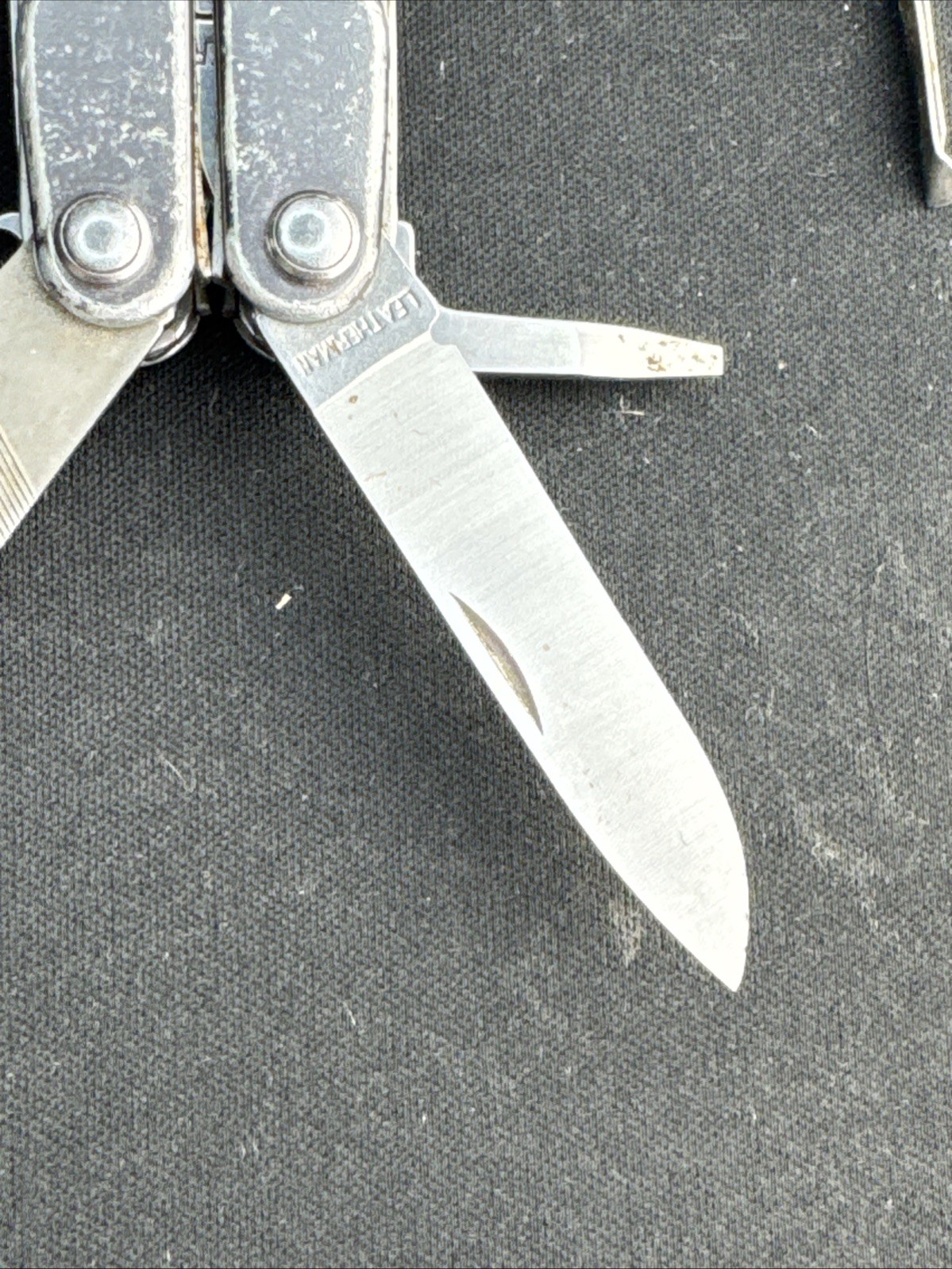 Leatherman Squirt E4 Multi-Tool w/Wire Strippers Gray 3400.2
