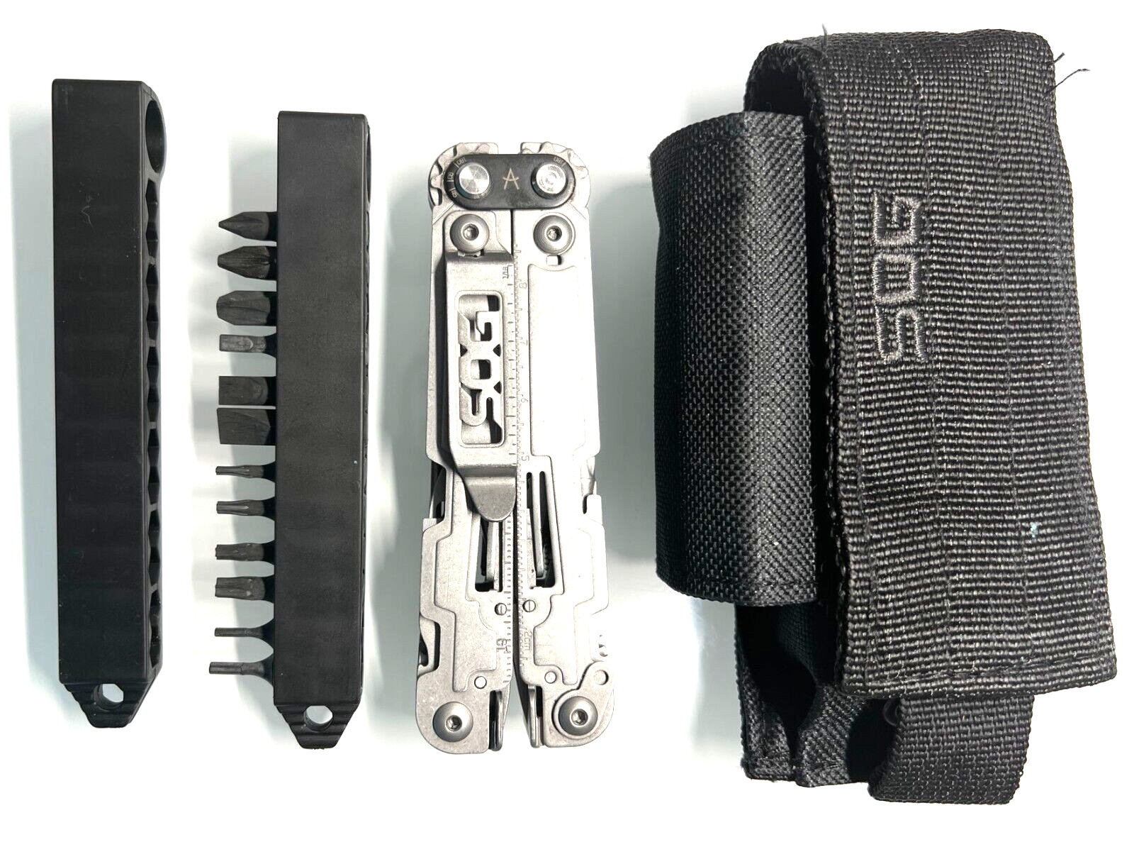 SOG PowerAccess Deluxe EDC Multi-Tool Set 21 Specialty Tools W/Screwdriver bits