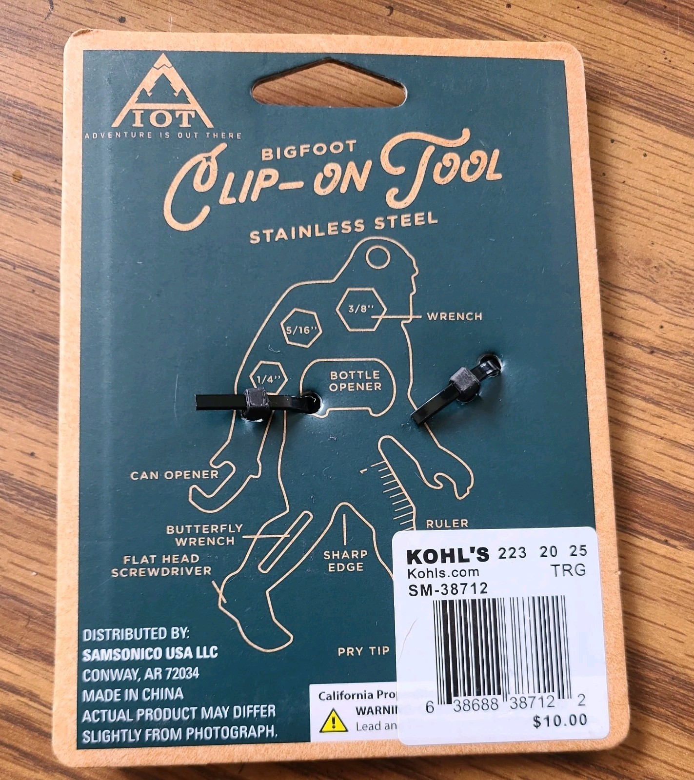 BIGFOOT SASQUATCH CLIP ON Multi-Tool Keychain Bottle Can Opener Carabiner Kohls