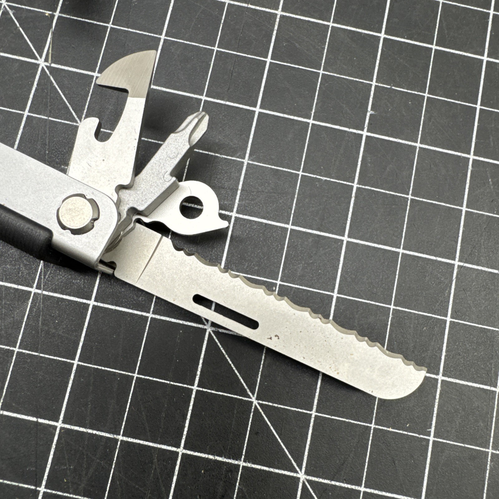 Gerber USA MP 600 Multi-Plier Nice Condition MultiTool Multiplier W/ Sheath A