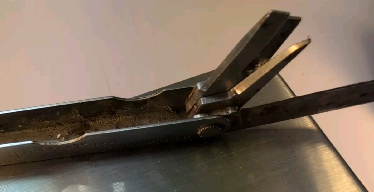 NICE Original Leatherman Tool US REG TM 1325473 Multi-Tools Portland OR Vintage