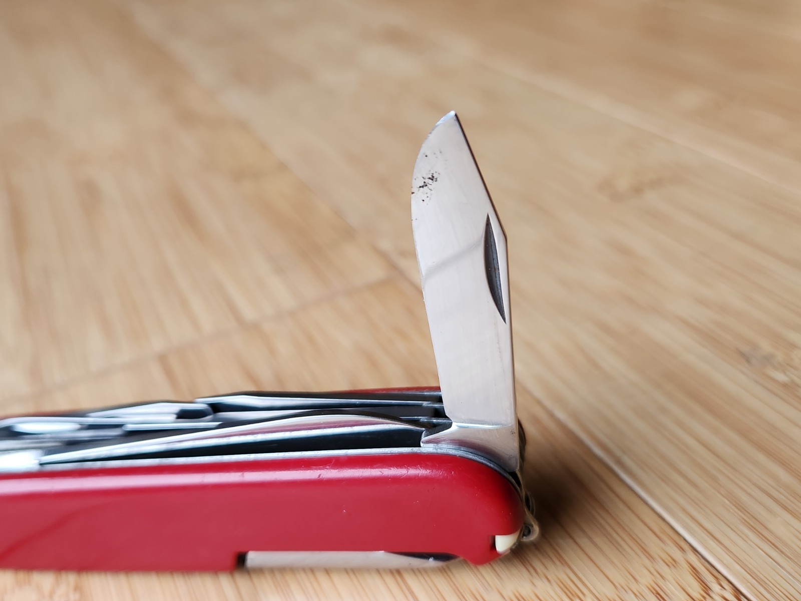 1970’s Victorinox/VICTORIA Fieldmaster Swiss Army Knife/Clip-Point/Square Philli
