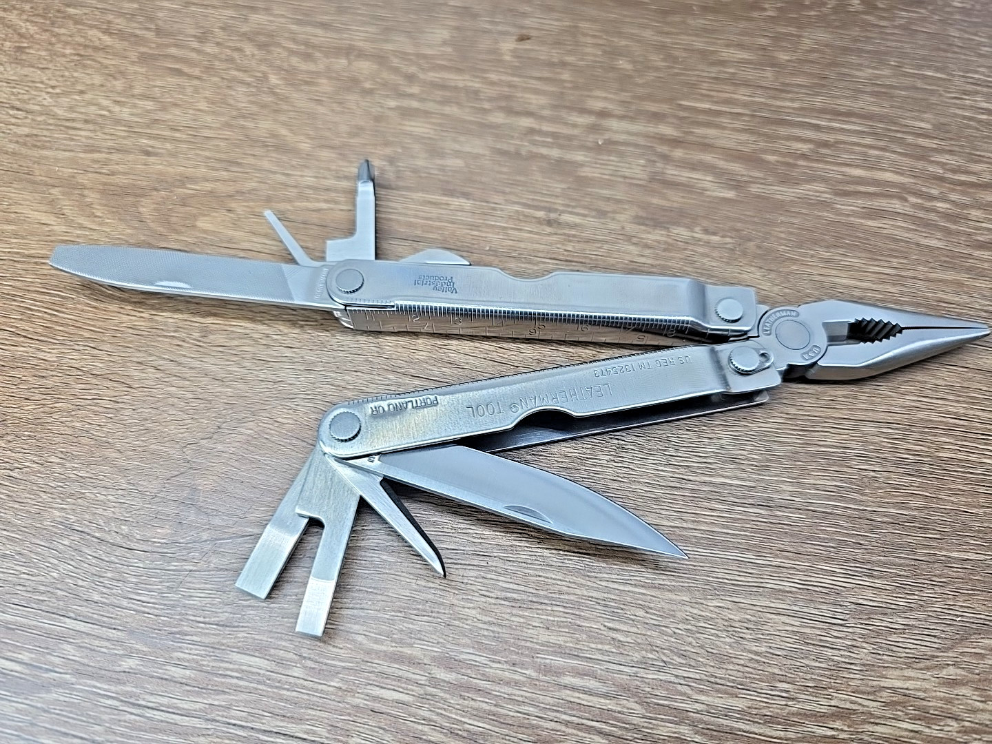 Leatherman Pocket Survival Tool 1992 The Original Multi-Tool New NIB w/ Sheath