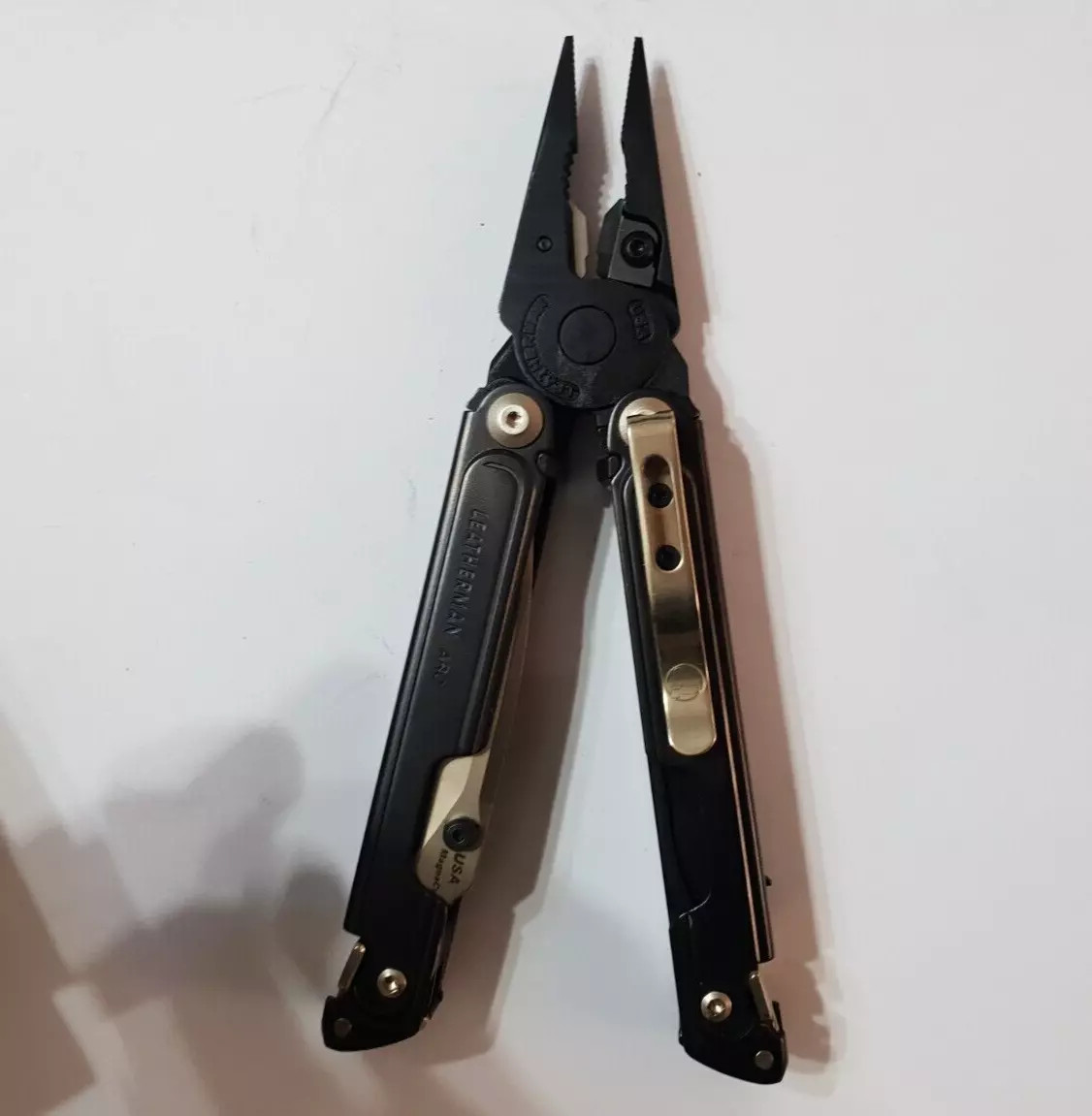 🔥🔥🔥 Leatherman Arc Obsidian Black Limited Edition MagnaCut Very Rare New
