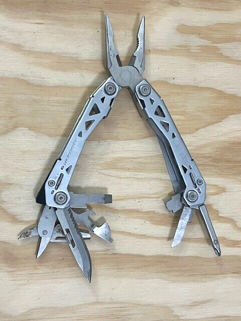 GERBER Suspension NXT Multi-Tool Stainless Steel One Tool BROKEN – See photos
