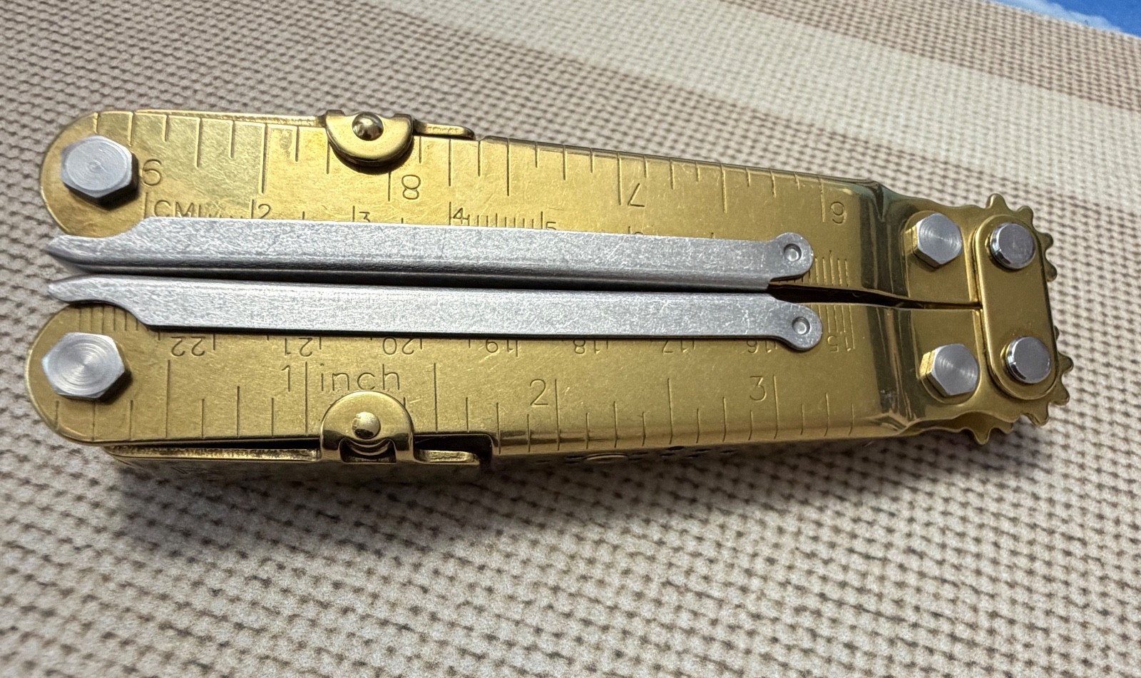 RARE Vintage Retired SOG Gold TiNi Power Lock Multi Tool w/sheath + SOG Bit Kit