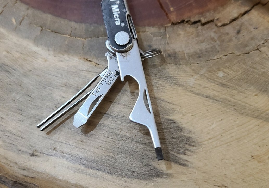 RARE Collectible Leatherman SUPREME MICRA Multi Tool Multitool Knife Black – 220