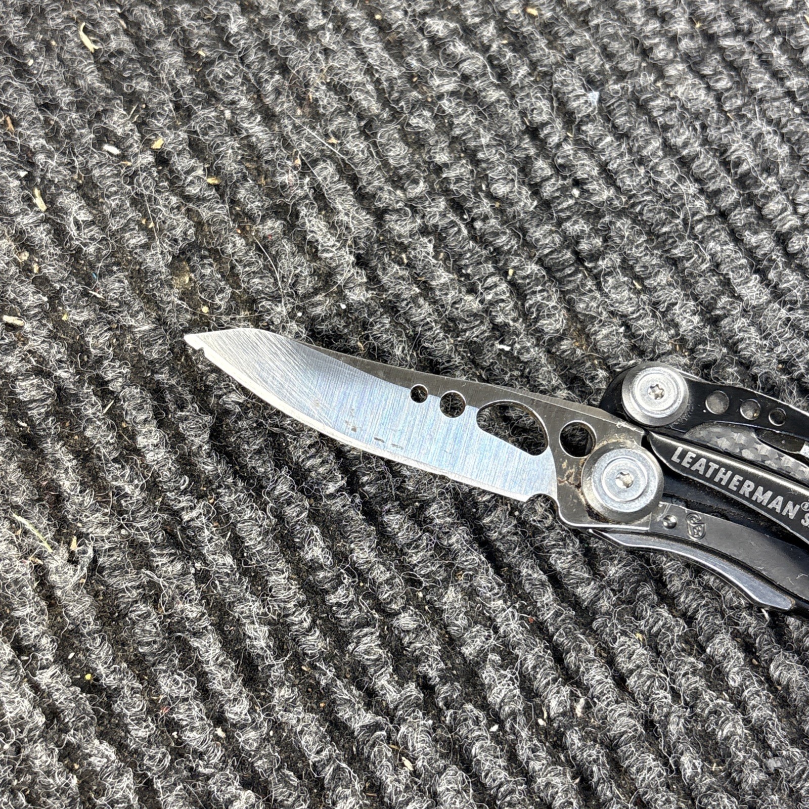 Leatherman Skeletool CX Multi-Tool (076)