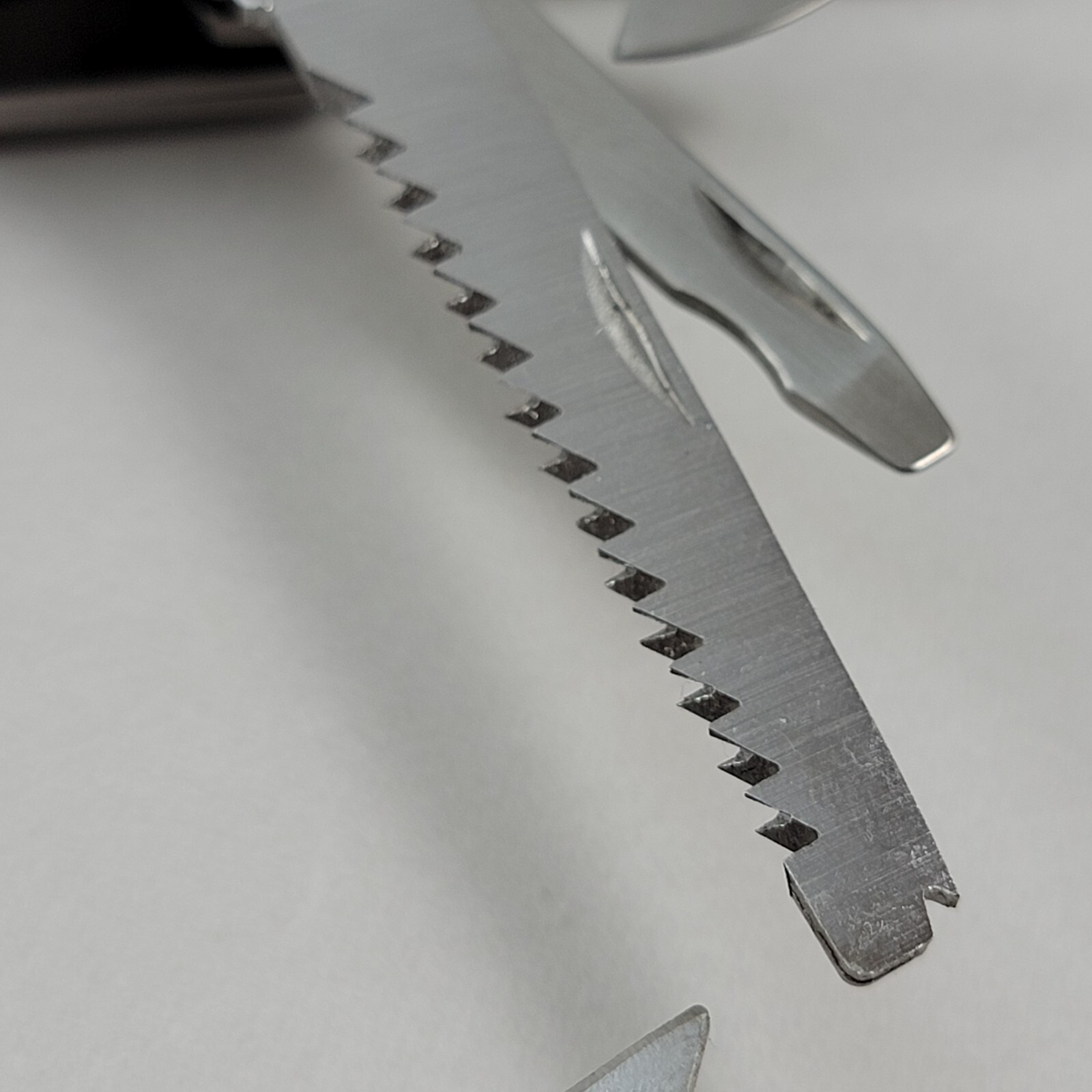 NRA Multi Tool – 4.5″ With Sheaf – Pliers, Knife, Can Opener & More – CLEAN