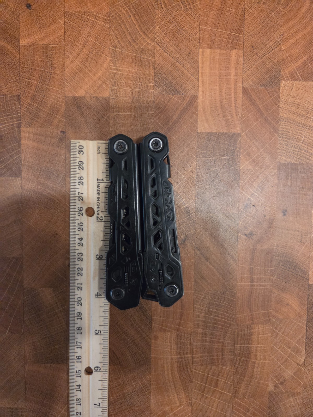 Gerber Truss 17-in-1 Tactical Multi Tool EDC Needle Nose Pliers