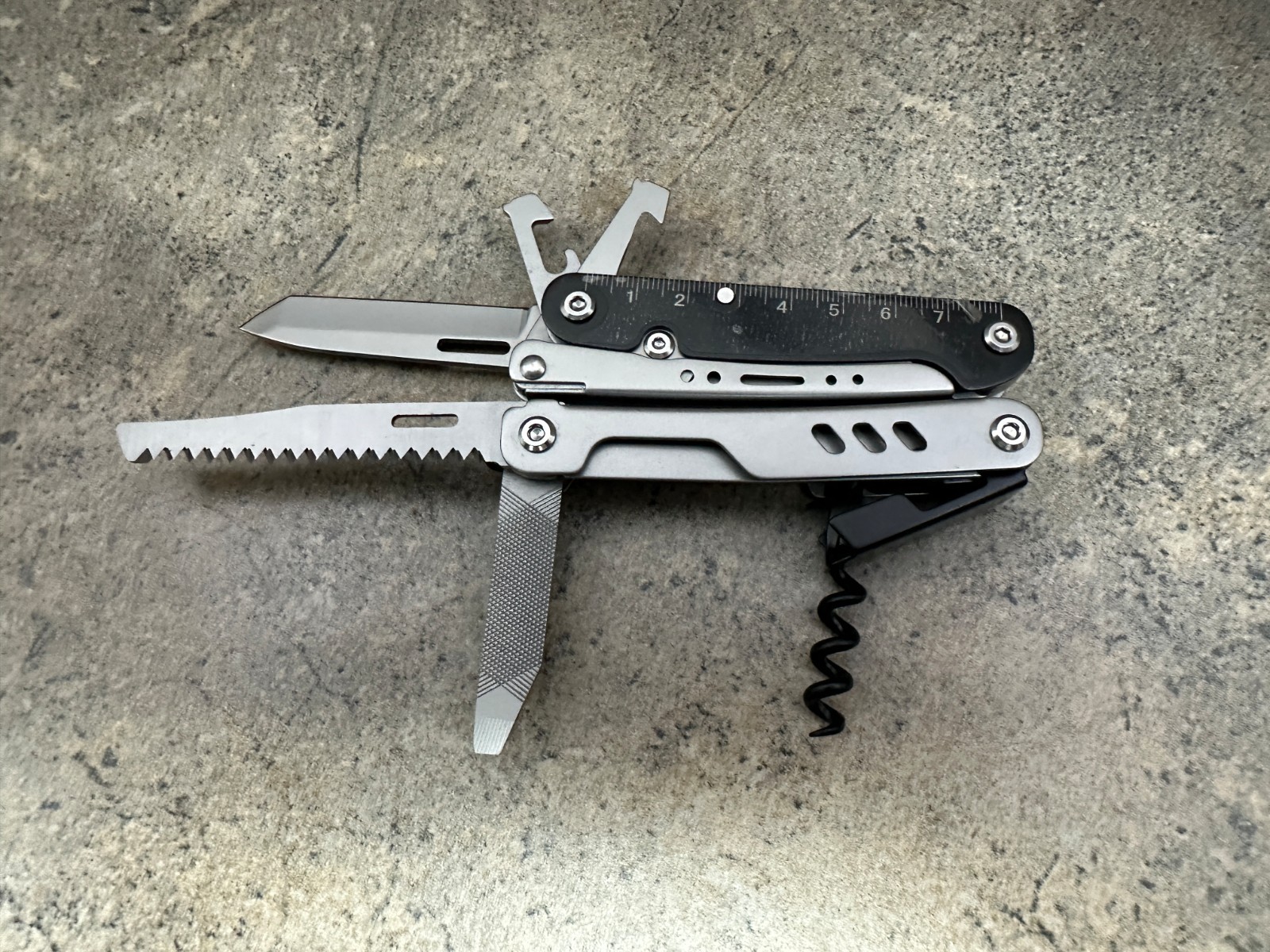 Roxon Storm Multitool – 16-in-1 with 9pc Bits S801S