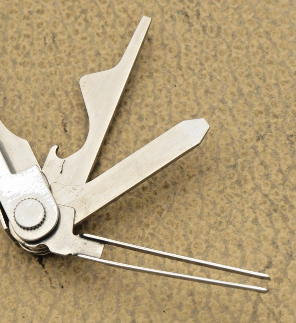 Vintage 1990’s LEATHERMAN TOOL – MICRA Keychain Pocket Sized Multools Lot of Two