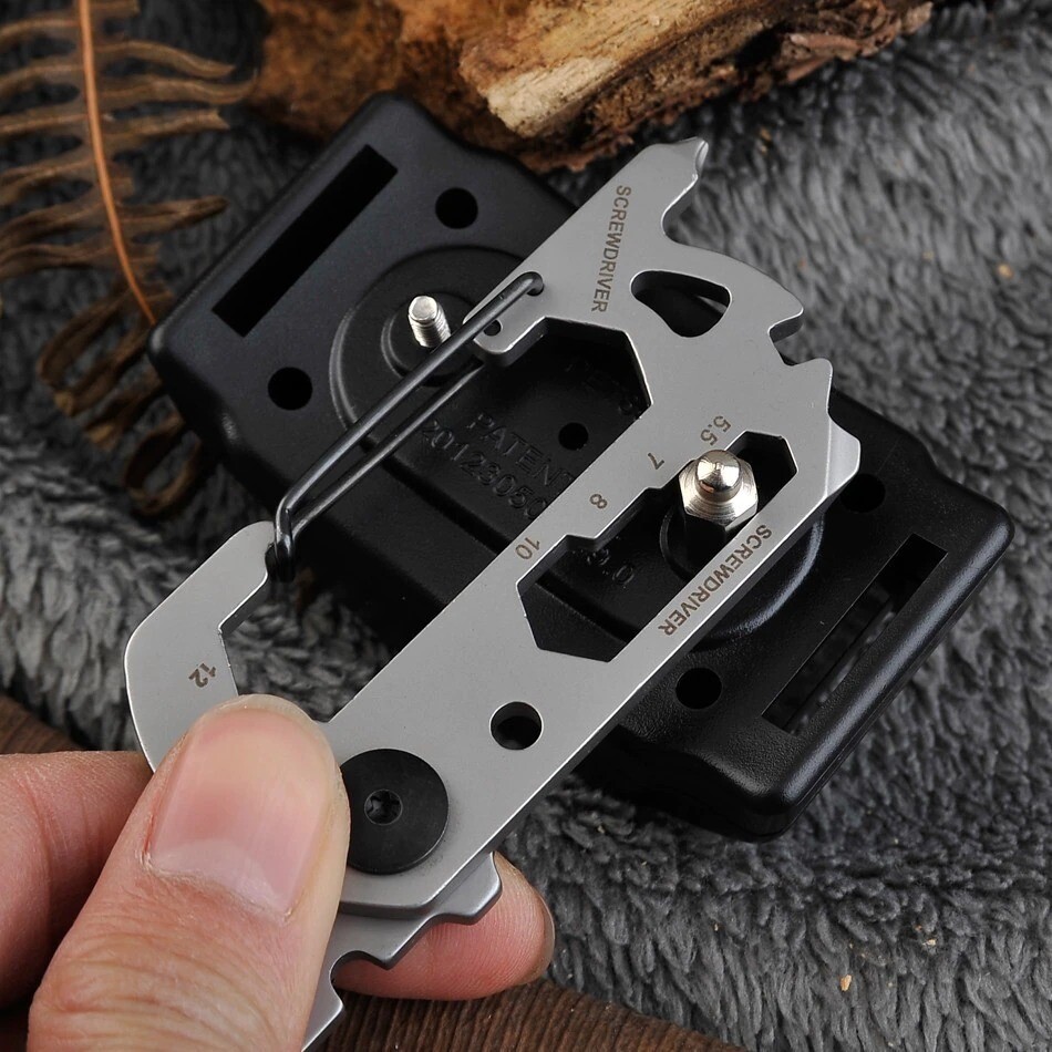 Multi Function Purpose Keyring Keychain Escape Tool Wrench Key Ring Chain Travel