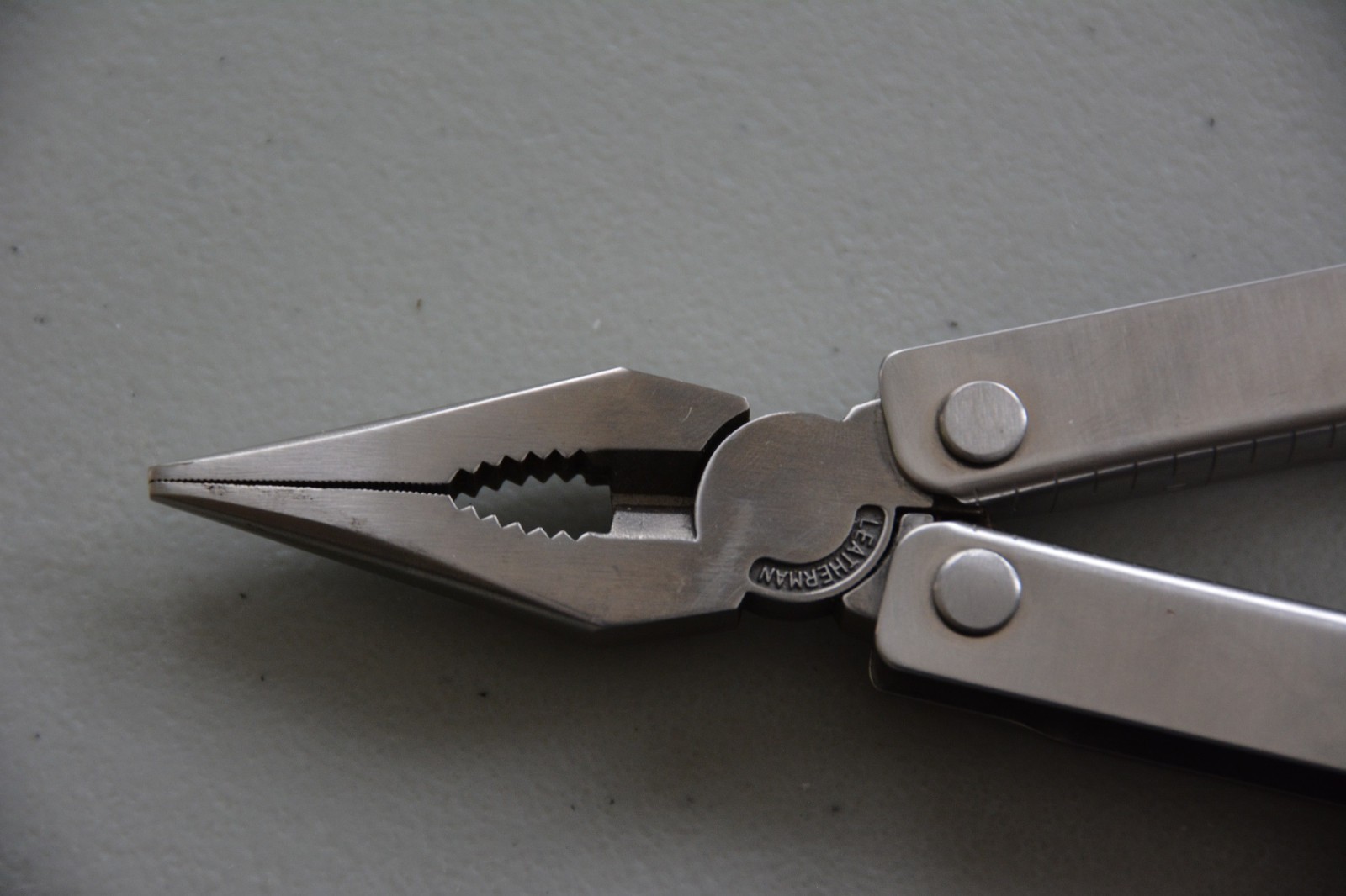 Vintage Leatherman Pocket Survival Tool PST Multi-Tool with Leather Sheath