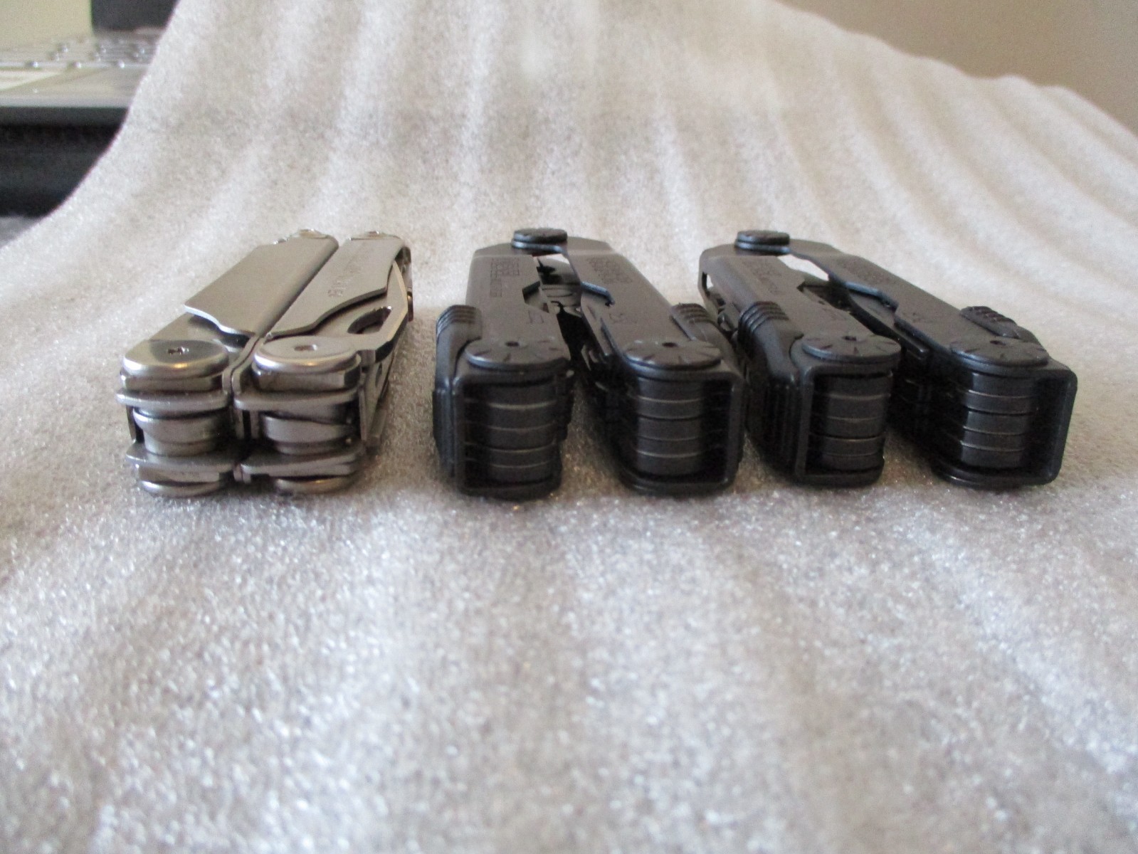 GERBER DIESEL MULTI-PLIER-2w/1 CASE+LEATHERMAN WAVE MULTI-TOOL & CASE-EXCELLENT!