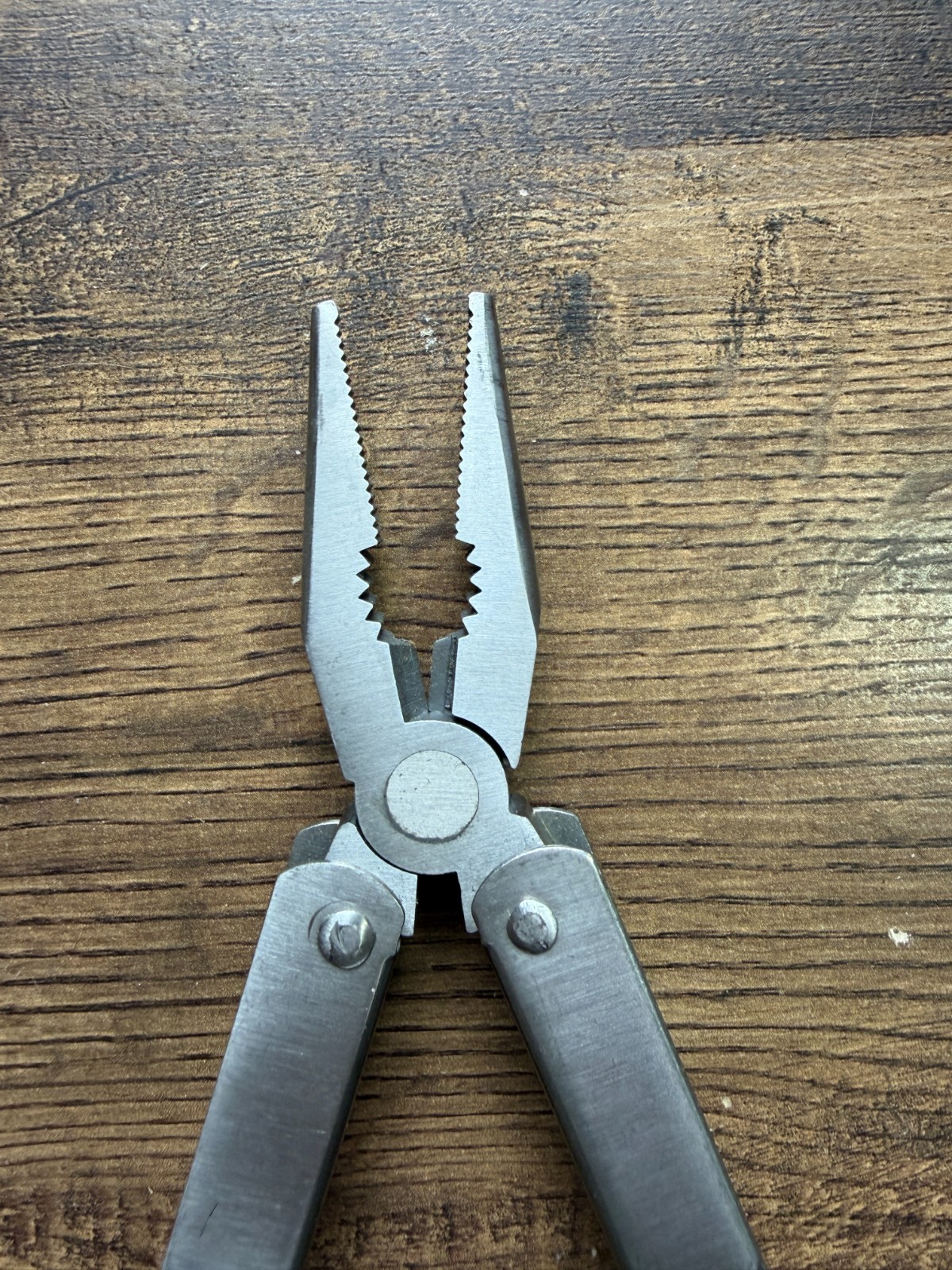ALLTRADE Multi-Tool Stainless Steel Plier – Knife – Sheath Included