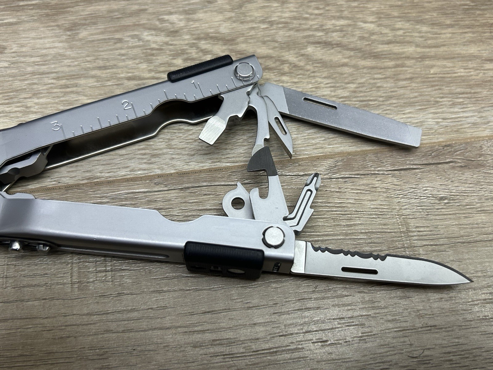 Gerber Multi-Plier 600 Pro Scout Multi-Tool