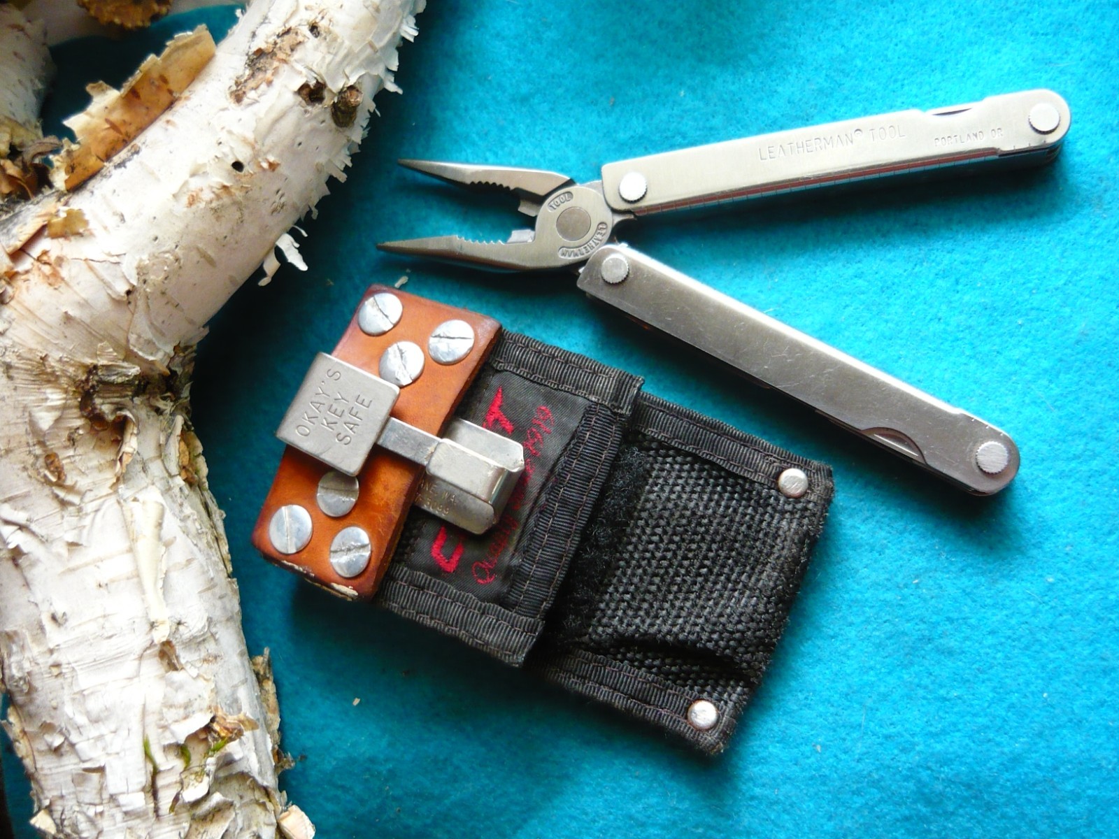 *** Original Leatherman knife Multi Tool Portland OR nylon sheath USA***0803