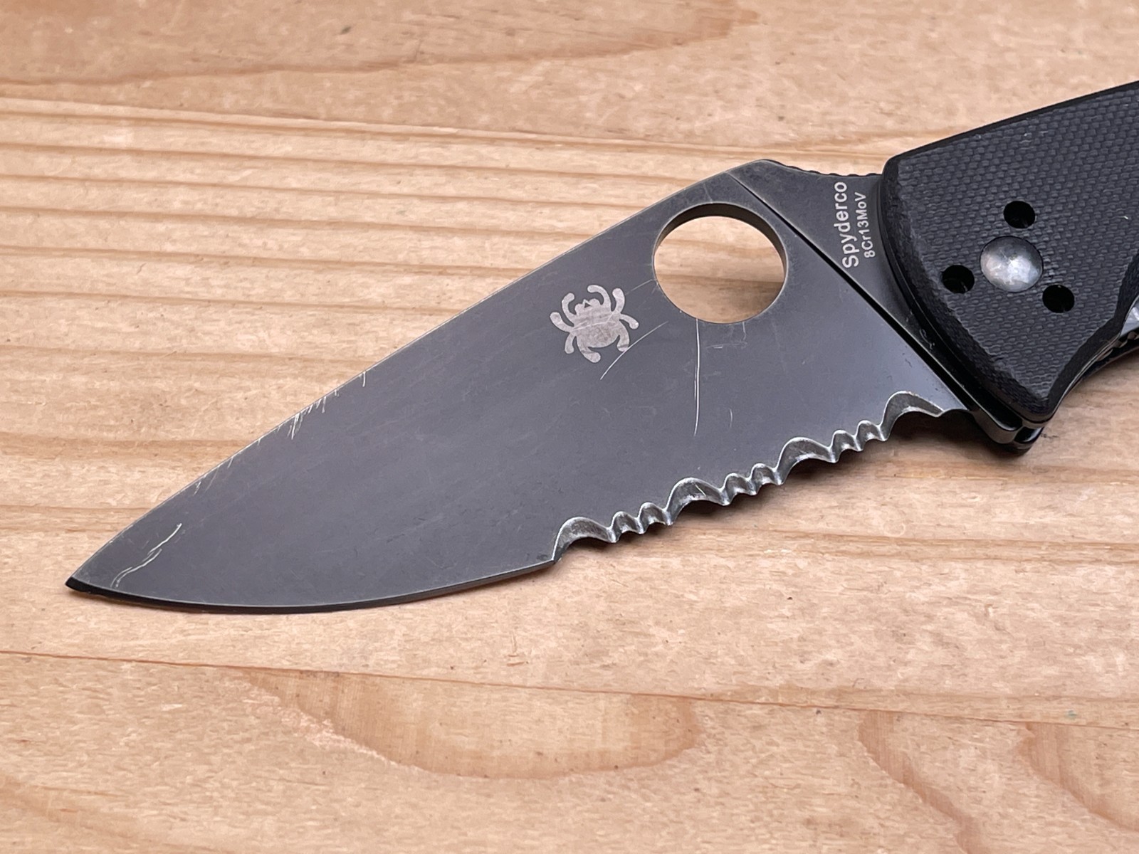 Spyderco Tenacious Folding Pocket Knife 8Cr13MoV Black Partially Serrated Blade