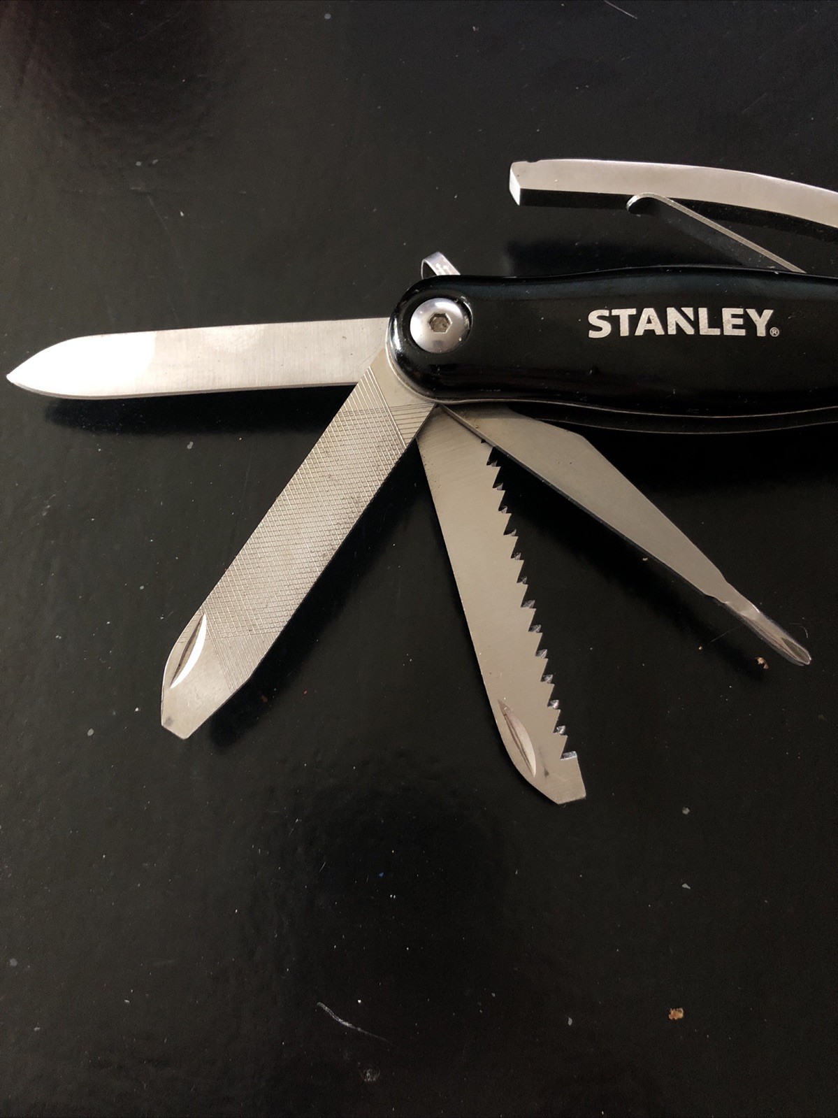 Stanley 11-in-1 Hammer Multi-Tool Hammer Screwdriver Pliers Saw File TB