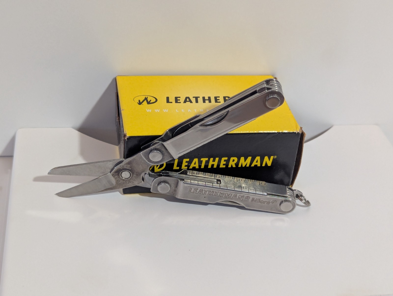 Leatherman Micra Multi-Tool – Stainless Steel 10 In 1 Pocket Keychain NEW Minty