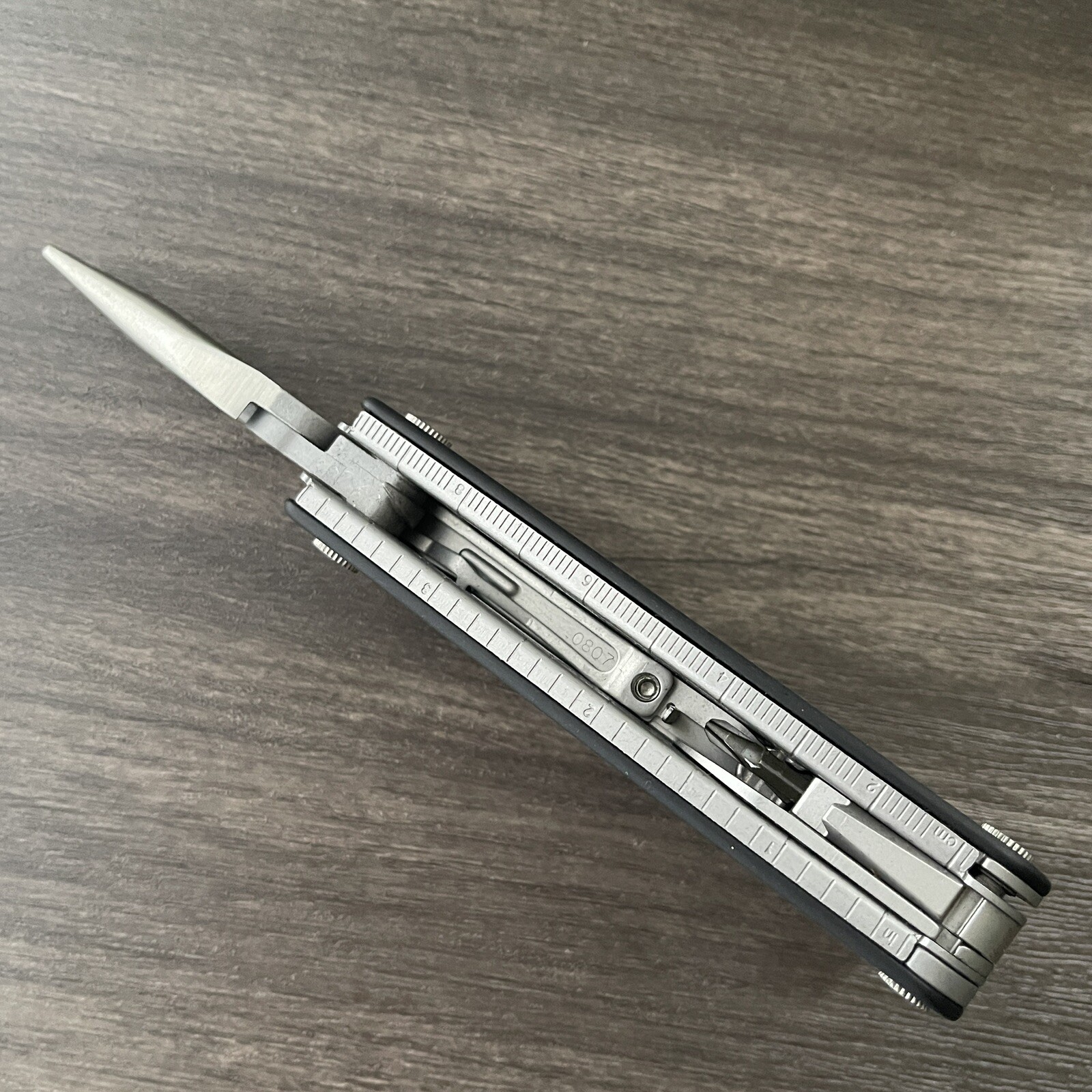 Leatherman Charge AL Multitool in Vintage Metal Gift Box. Made in 2007.