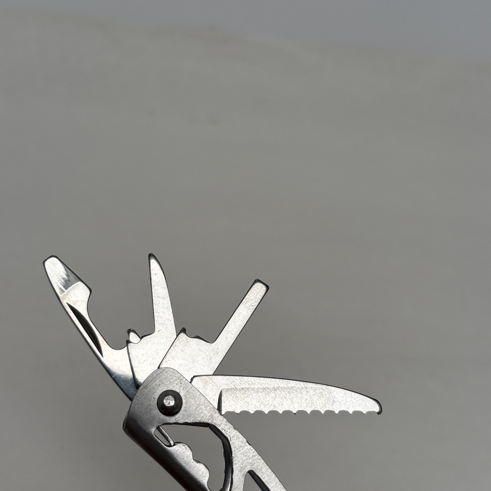 Steel Plier Multi-Tool 10 in 1 Unbranded Silver Hunt Camp Fish Car Boat Tool box