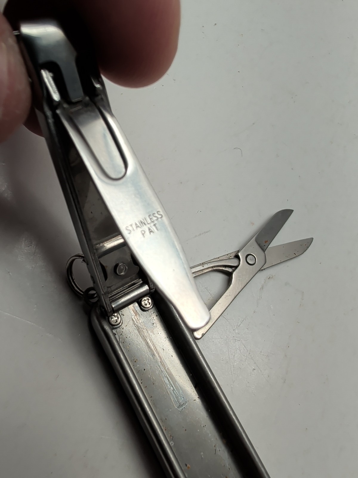 Gerber Deluxe Utility Clippers 22-07166 Scissors File Knife Key Ring Stainless