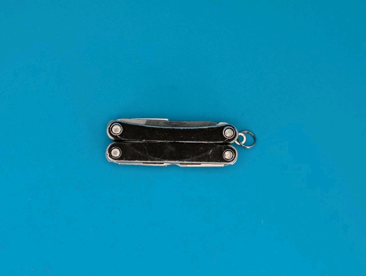 Leatherman SQUIRT PS4 Multi-Tool! BLACK! *broken scissors spring*