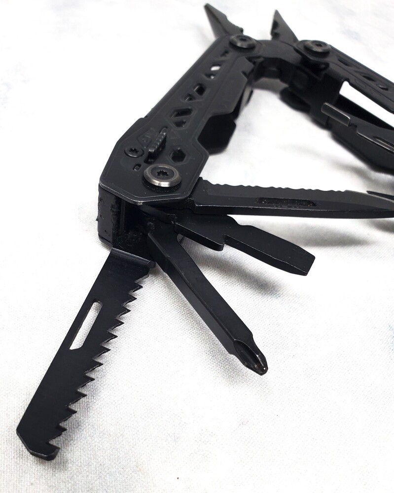 Gerber Gear Truss 17-In-1 Tactical EDC Needle Nose Pliers Multi Tool – All Black