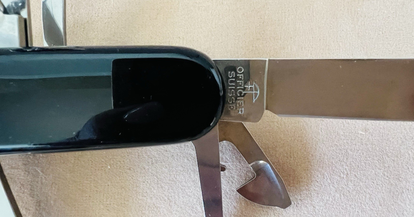 Vintage Victorinox Swiss Champ SOS Survival Kit – Black Knife – New