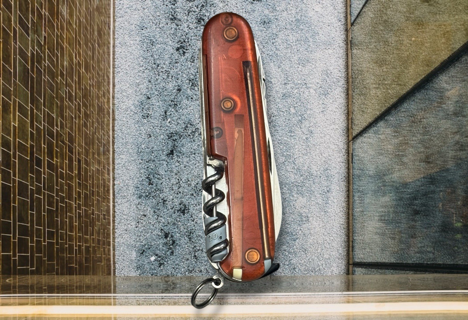 VICTORINOX SWITZERLAND OFFICIER SUISSE Stainless Rostfrei 16-Function Multi-Tool
