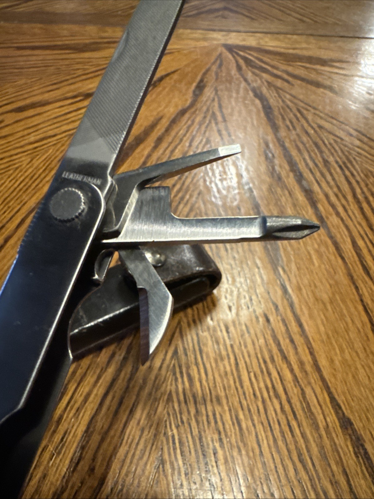 Retired 1995 Leatherman Multi-Tool US Reg TM 1325473 Portland OR & Leather Case