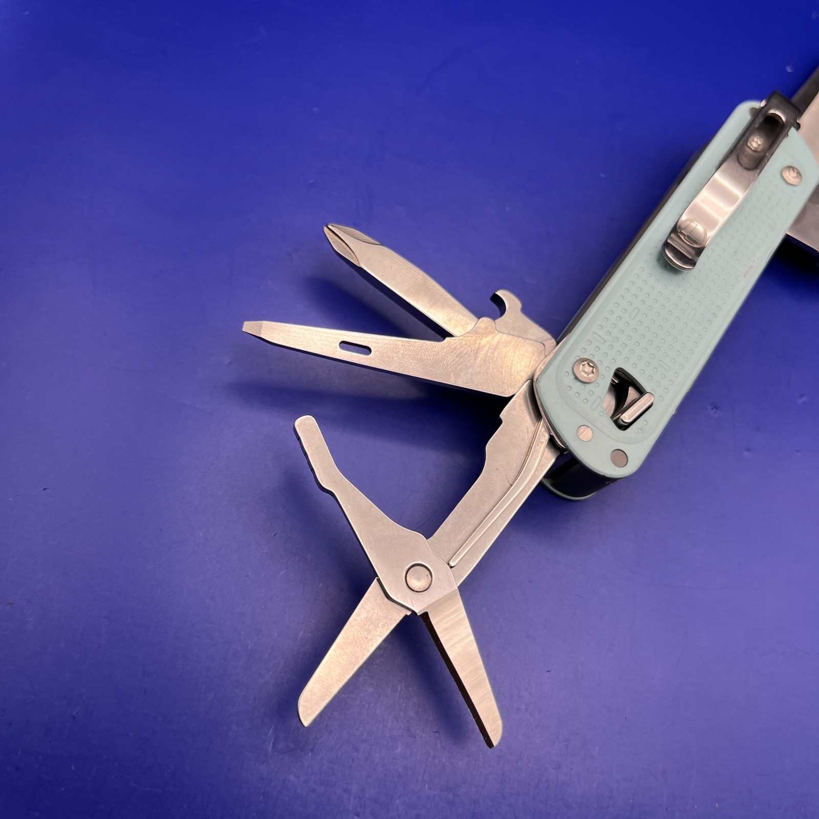 Leatherman Free T4 Aqua Multitool
