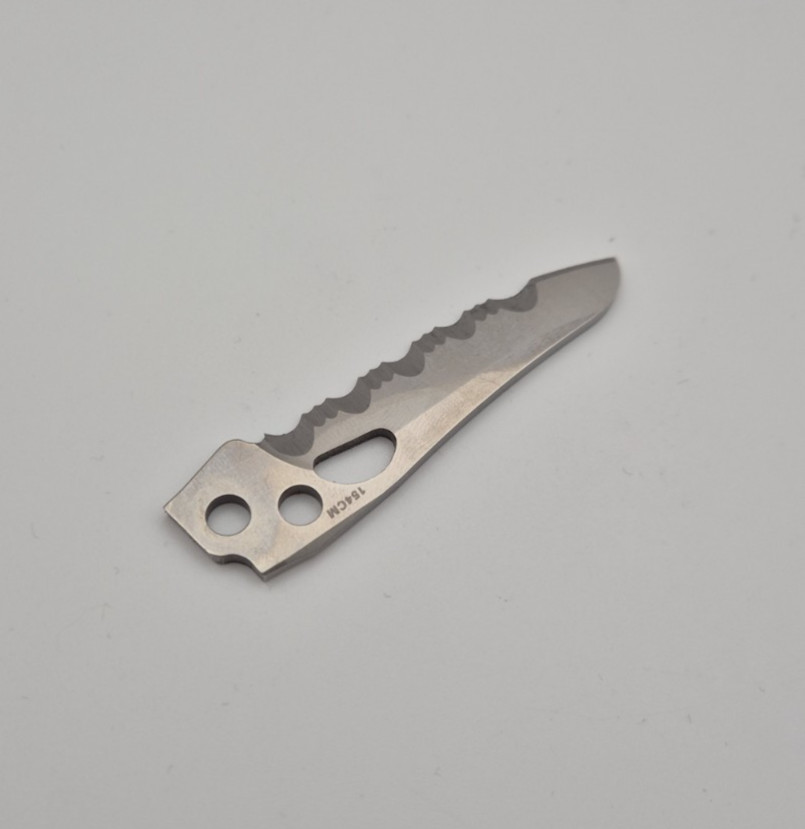 Leatherman Skeletool RX – 154CM Serrated Knife – New & Genuine Mod Parts