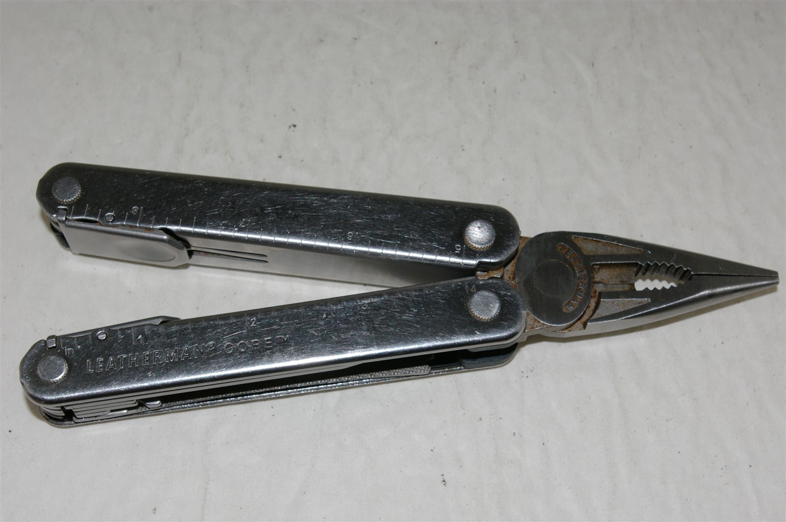Leatherman Core Multi-Tool Multi-Plier PLEASE READ