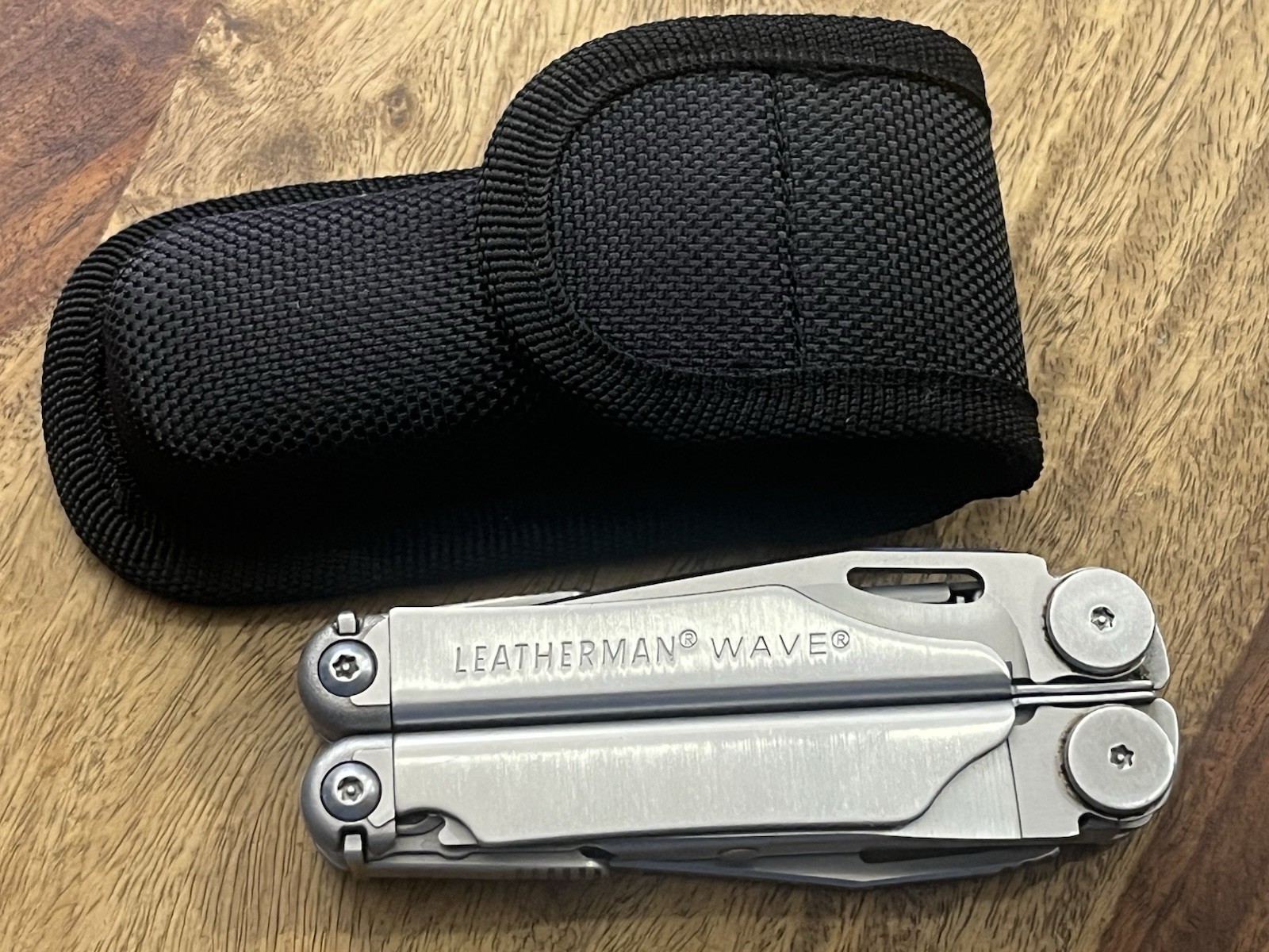 Leatherman Wave Multi-Tool Knife Great Condition!! w/New Sheath ~TASKCo