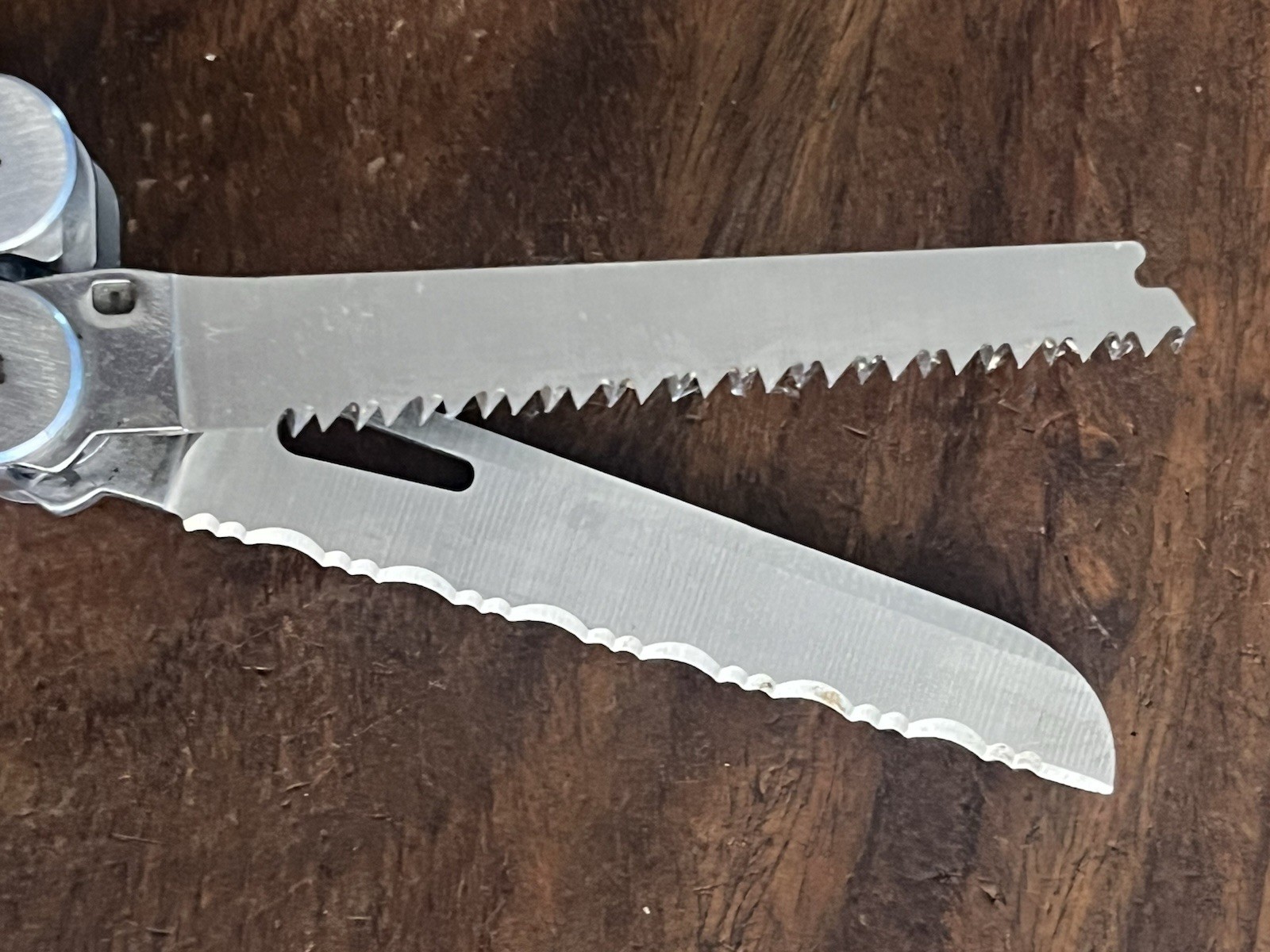 Retired 2001 Original Leatherman Wave w/Sheath SUPER NICE!! TSA Confiscated