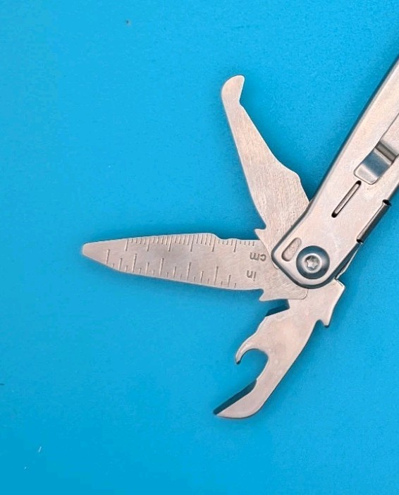 LEATHERMAN WINGMAN MULTI-TOOL! FAST SHIPPING!