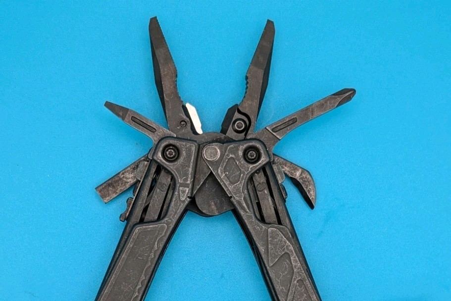 Leatherman OHT Multi-Tool Knife Discontinued! BLACK!