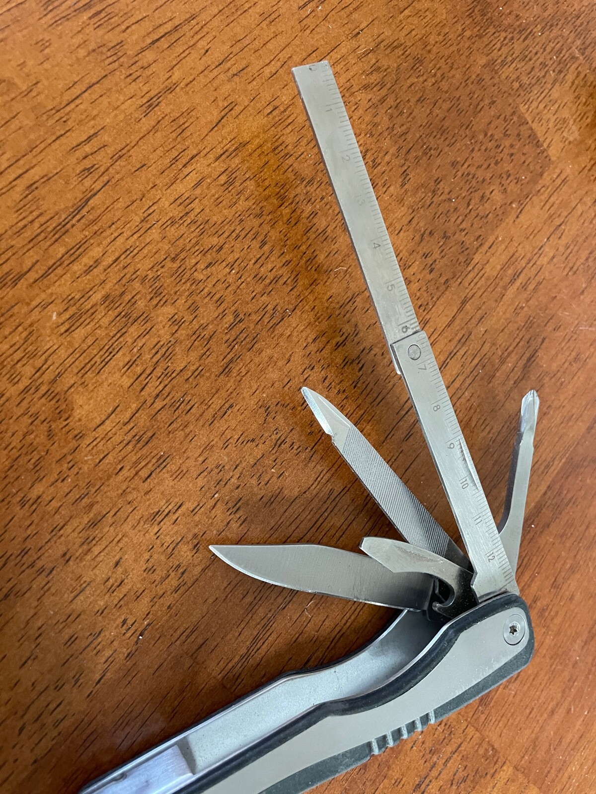 GATOR GERBER CASE WITH A Utility TooL / NOT GERBER